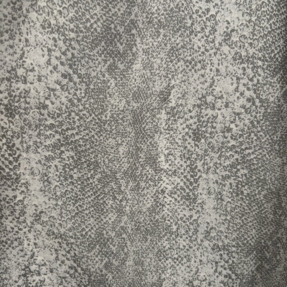 Calvin Klein Womens Gray Snakeskin Print Top Size 2X Pullover Office Career - Picture 6 of 10